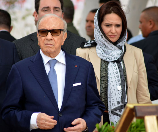 الرئيس التونسى يزور بن قردان بعد شهر على هجمات إرهابية دامية (3)