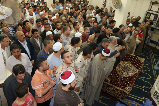 تشييع جنازة شهيد تفجيرات سيناء فى المنوفية (3)