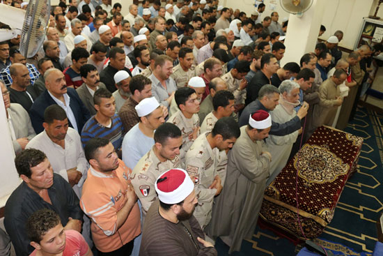 تشييع جنازة شهيد تفجيرات سيناء فى المنوفية (4)