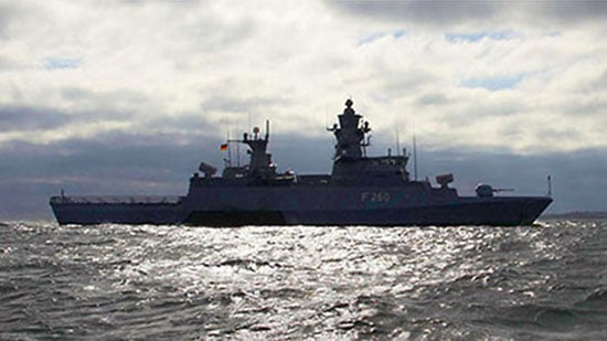 إحدى السفن الحربية فى سلاح البحرية الألمانى -اليوم السابع -5 -2015