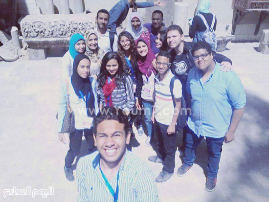 طلاب جامعة القاهرة خلال الزيارة -اليوم السابع -5 -2015