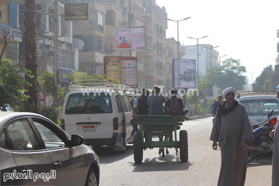 السائح سعيد على عربة الكارو مع الأطفال -اليوم السابع -5 -2015