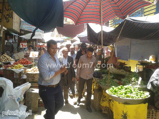 المشاركون فى الحملة يتفقدون الأسواق  -اليوم السابع -5 -2015