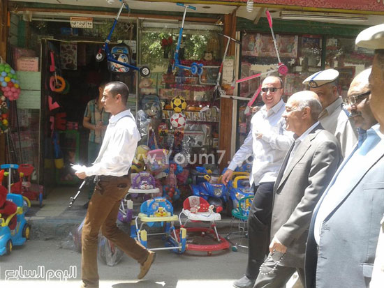  مدير الأمن ومرافقوه أثناء الحملة  -اليوم السابع -5 -2015