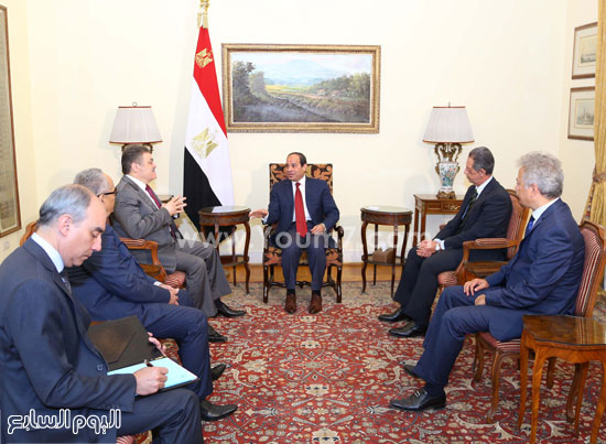 	جانب من لقاء الرئيس وقيادت حزب الوفد -اليوم السابع -5 -2015