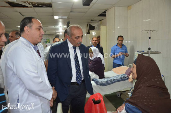 محافظ كفر الشيخ بمستشفى دسوق -اليوم السابع -5 -2015
