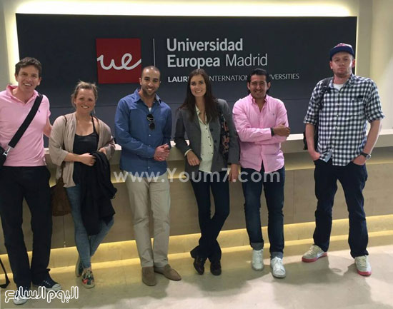 صورة جماعية لسراج مع المتقدمين للدبلومة داخل ريال مدريد  -اليوم السابع -5 -2015