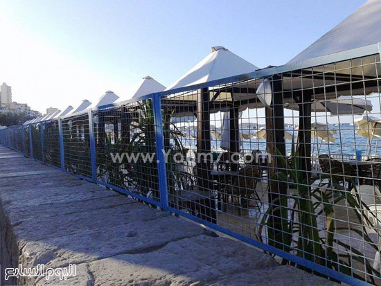  أسلاك لكافية يحجب الرؤية على شاطئ الإسكندرية -اليوم السابع -5 -2015
