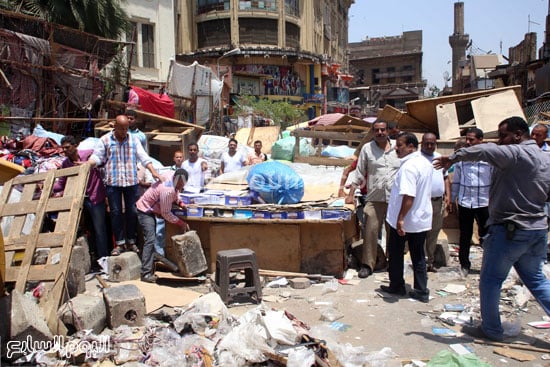 	جانب من إزالة الإشغالات بميدان العتبة -اليوم السابع -5 -2015