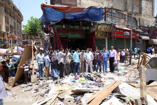 	الموطنين يشهدون أعمال الإزالة -اليوم السابع -5 -2015
