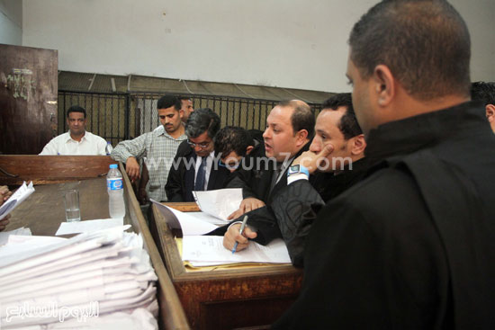 المدعون بالحق المدنى ودفاع أحمد موسى أمام المحكمة  -اليوم السابع -5 -2015