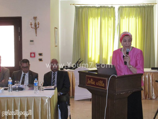 الدكتورة سامية الجندى رئيس المجلس خلال كلمتها بالاجتماع -اليوم السابع -5 -2015