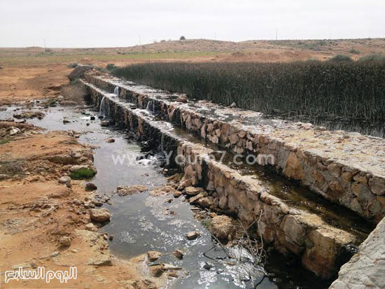 	سدود لتخزين مياه الأمطار أقامتها الجهات المانحة لتنمية القرية تحول لتخزين الصرف الصحى -اليوم السابع -5 -2015