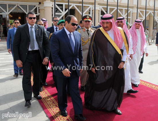 	الرئيس السيسى فى مطار الرياض عقب زيارته للملكة  -اليوم السابع -5 -2015
