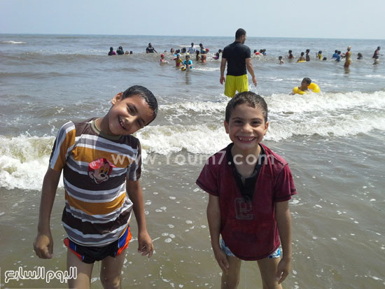 1-	الأطفال الأيتام خلال رحلتهم بشواطئ بورسعيد -اليوم السابع -5 -2015