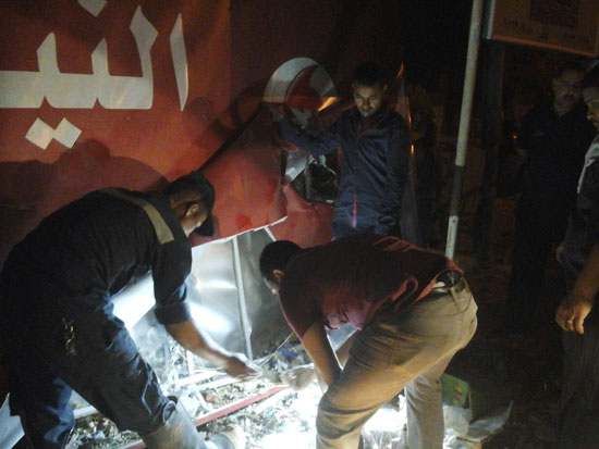 جانب من انفجار محدث صوت بمحيط مديرية أمن أسوان -اليوم السابع -5 -2015