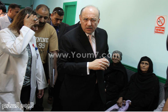  وزير الصحة يتفقد المستشفى -اليوم السابع -5 -2015