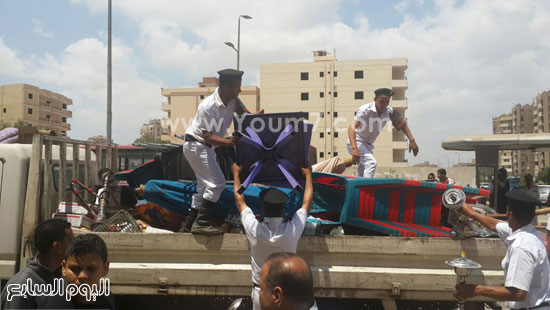 رفع إشغالات الباعة الجائلين من شوارع القاهرة  -اليوم السابع -5 -2015