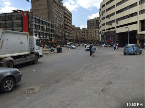6 – ميدان العتبة خالياً أمام حركة المرور بعد إزالة الاشغالات -اليوم السابع -5 -2015