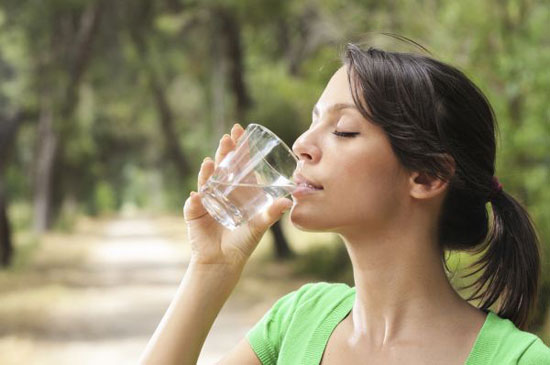 	شرب المياه بكثرة يعالج المشكلة -اليوم السابع -5 -2015