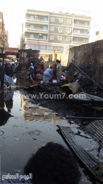 حريق بـ25 كشك تجارى بمدينة كوم أمبو -اليوم السابع -5 -2015