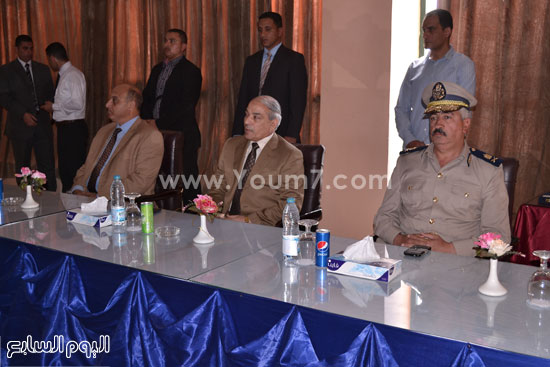 اللواء محمود يسرى مدير الأمن واللواء جمال العربى نائب مدير الأمن -اليوم السابع -5 -2015 اللواء محمود يسرى مدير الأمن واللواء جمال العربى نائب مدير الأمن -اليوم السابع -5 -2015