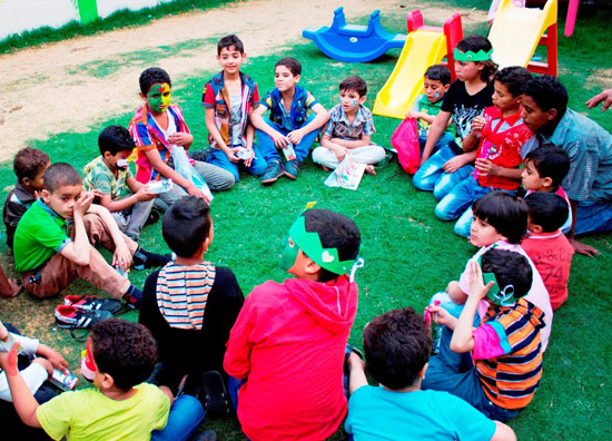 الأطفال سعداء فى الحفل. -اليوم السابع -5 -2015