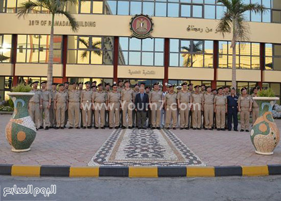 الدكتور فاروق الباز يزور الكلية الفنية العسكرية ويعقد لقاءً مفتوحًا مع الطلبة -اليوم السابع -5 -2015