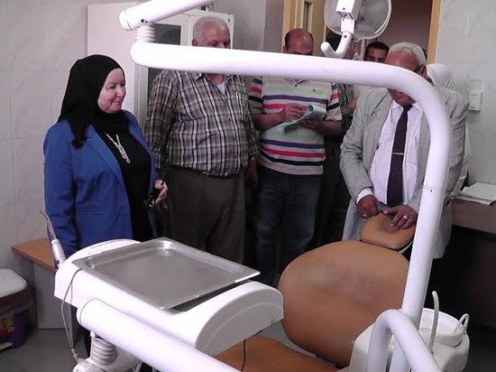 سامية السكرتير العام لمحافظة الغربية تتفقد مركز صحة الأسرة بقطور -اليوم السابع -5 -2015