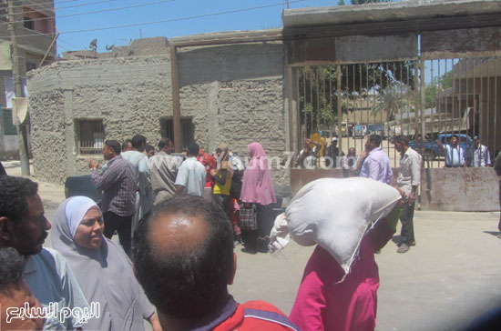عمال مشروع النظافة أغلقوا الجراج  -اليوم السابع -5 -2015