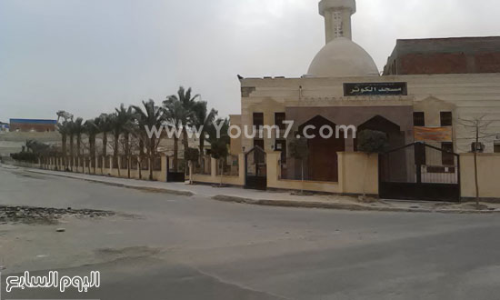 	لافتة دار الكوثر لتحفيظ القراآن بأحد ملحقات المسجد -اليوم السابع -5 -2015