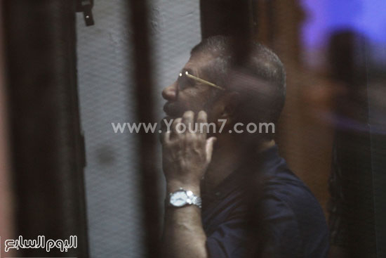 	محمد مرسى أثناء حضور جلسة محاكمته فى قضية التخابر -اليوم السابع -5 -2015