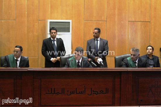 	هيئة المحكمة أثناء جلسة التخابر -اليوم السابع -5 -2015