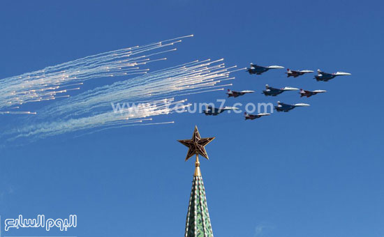 الطائرات الروسية تستعد للاحتفال  -اليوم السابع -5 -2015