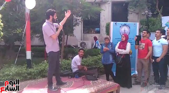 طلاب بـإعلام القاهرة يدشنون حملة لمحاربة الإلحاد داخل الجامعة (1)