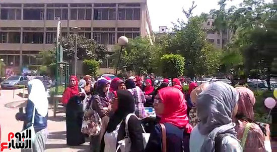 طلاب بـإعلام القاهرة يدشنون حملة لمحاربة الإلحاد داخل الجامعة (3)