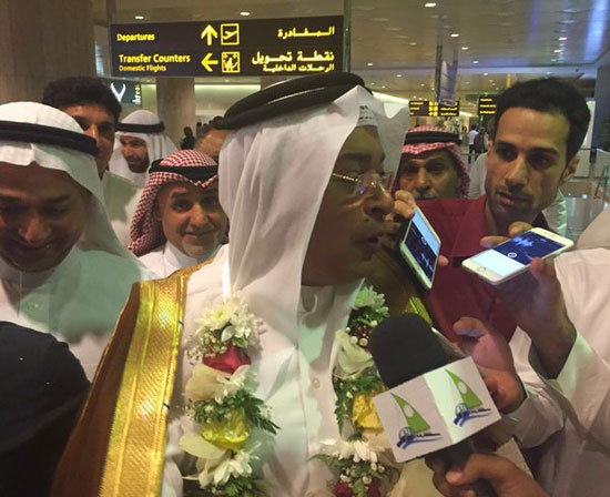 استقبال رجل الأعمال السعودى بمطار فهد (3)