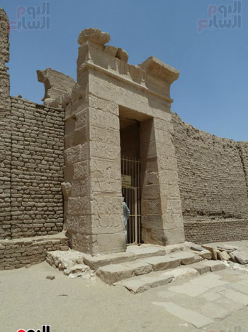 مقابر العامل المصرى القديم (12)
