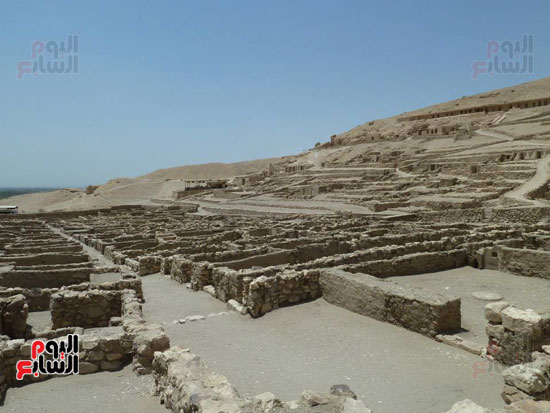 مقابر العامل المصرى القديم (5)