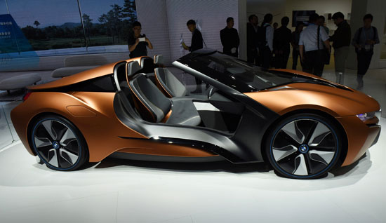 نماذج-سيارات-مرسيدس-وBMW-المستقبلية-(2)