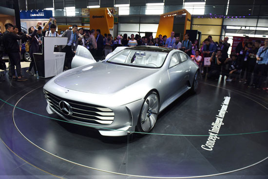 نماذج-سيارات-مرسيدس-وBMW-المستقبلية-(5)