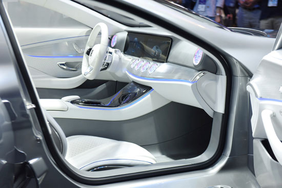 نماذج-سيارات-مرسيدس-وBMW-المستقبلية-(7)