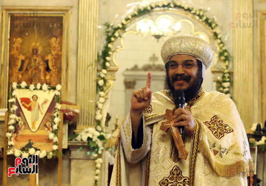 قداس عيد القيامة بالكاتدرائية المرقسية بالإسكندرية   (44)