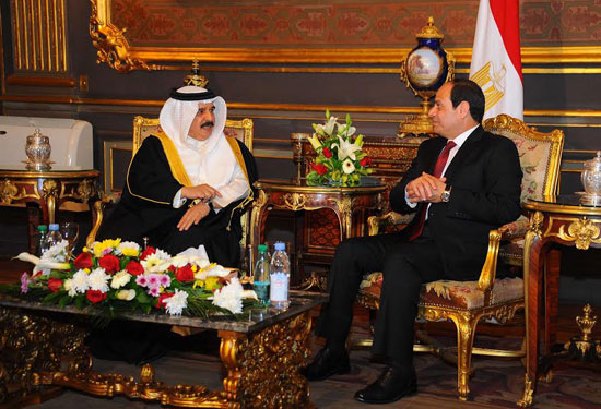 3 مشاهد تشرح زيارة ملك البحرين لمصر (1)