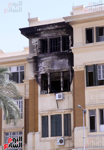 حريق مبنى محافظة القاهرة (1)
