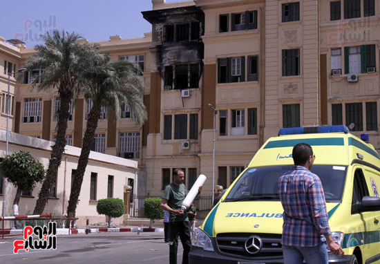 حريق مبنى محافظة القاهرة (7)