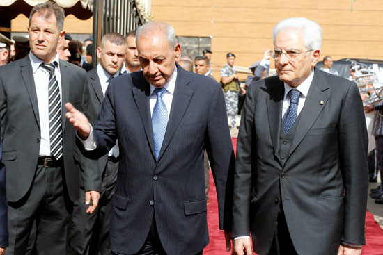  الرئيس الإيطالى يصل لبنان ويتفقد قوات بلاده العاملة فى اليونيفيل (8)