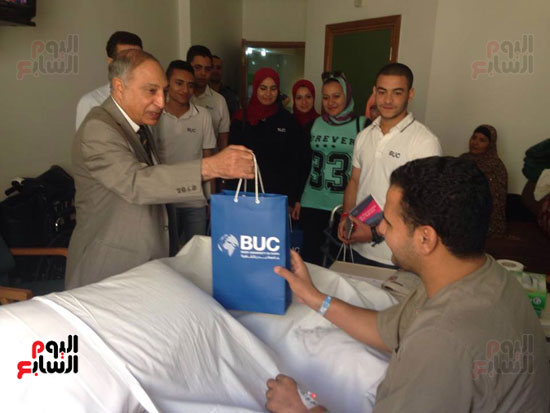 الاتحاد المصرى لطلاب الصيدلة بجامعة بدر يزور المركز الطبى العالمى (3)
