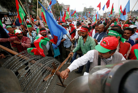 احتجاجات فى نيبال (9)