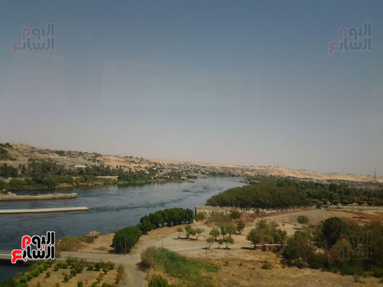 مؤتمر الأوقاف يزورون السد العالى والنصب التذكارى لحوض النيل (7)